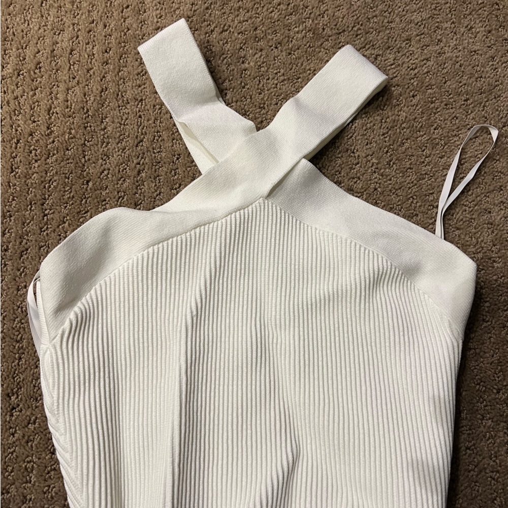 Aritzia babaton  top